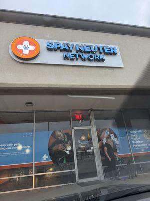 Horrible unprofessional service. Makes appts months out and then 7 hours later calls and says we can't get to your dog.