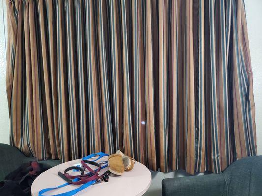 Curtain does not lay right and in terrible shape.