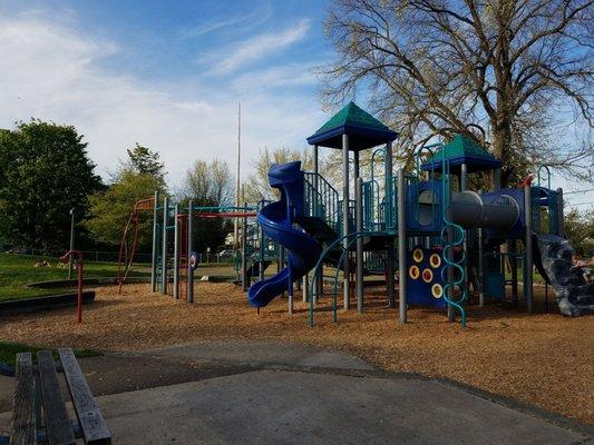 Beacon Hill Playfield