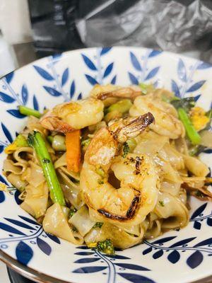 Chow fun lovers will love Lao version of Pad see ew.  It's full of flavor and makes you want some more.