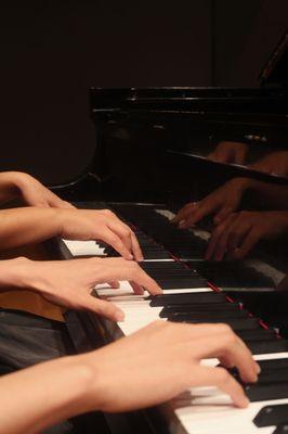 Tiki's Pro Piano Studio