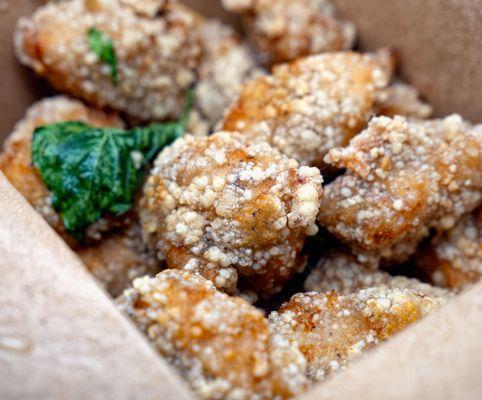 Legend Pops 鹽酥雞: $8 (including tax), from Soft-Opening Tasting Menu. Take-out. Good, but not worth 22-minute wait.