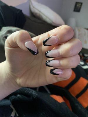 4 Nails
