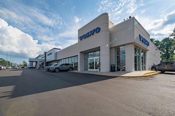 Gerald Jones Volvo Cars