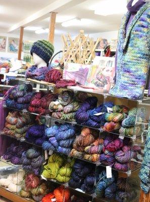 Jennings Yarn & Needlecraft