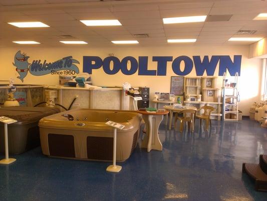 Pool Town