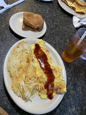 Western omelet with BBQ sauce on top! Delicious!