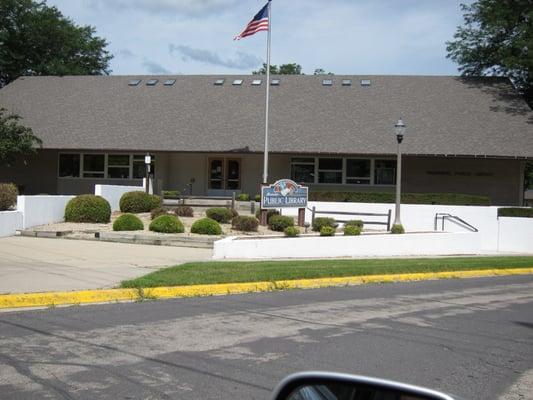Waunakee Public Library