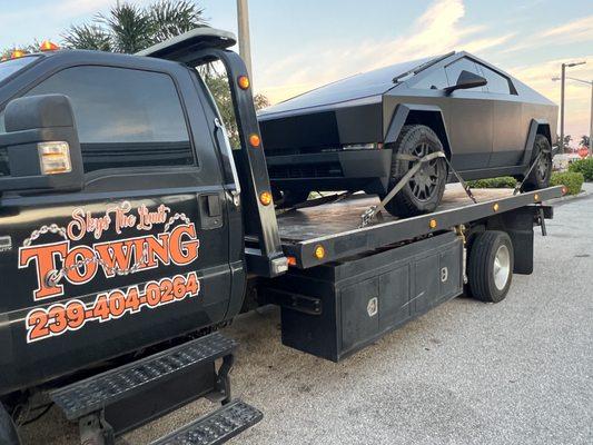 Sky's The Limit Towing