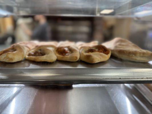 Tommy's Pizza & Deli