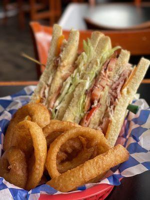 The Clubhouse Sandwedge - IG: @nelson_eats