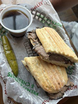 Momma Goldberg's Deli