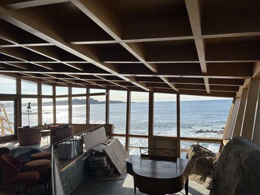 Monterey Peninsula Window Cleaning