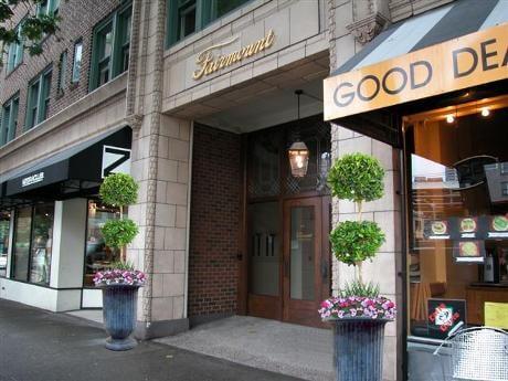 Fairmount Apartments Entrance