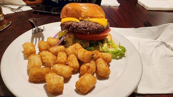 Cheeseburger & Fries (tots)