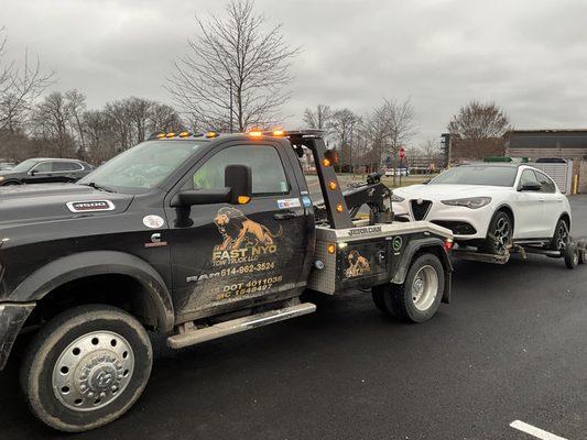 Fast NYO Tow Truck