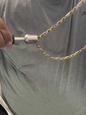 Magnetic gold chain!