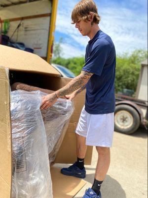 AMS Moving and Delivery