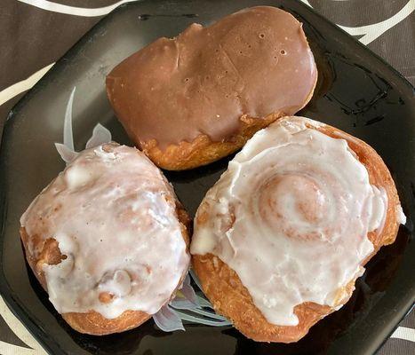 Chocolate Long John, Cinnamon Roll, Apple Fritter