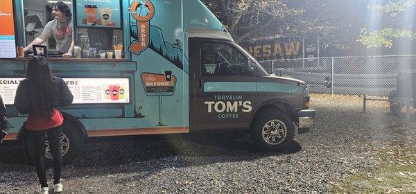 Travelin' Tom's Coffee of Oxford