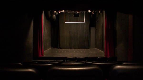 Oh My Ribs! Entertainment