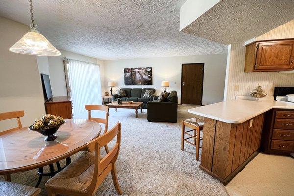 Colonial Village Apartments