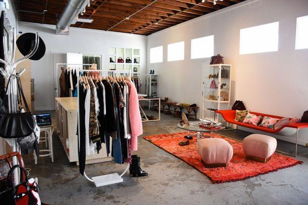 The store floor at Mona Moore, Venice, relaxed and chic.