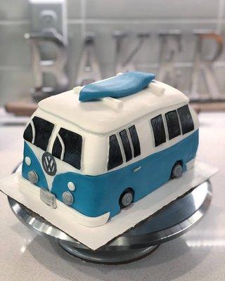 Ashton Snyder Cake Design & Events