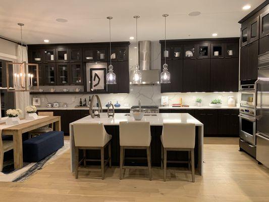 Amaro’s Cleaning Services