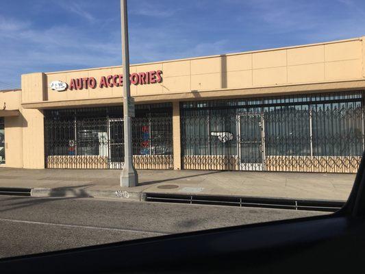 J & W Auto Accesories