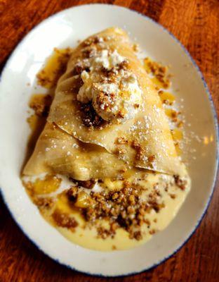 Simply Crepes Bananas and Cream Crepe