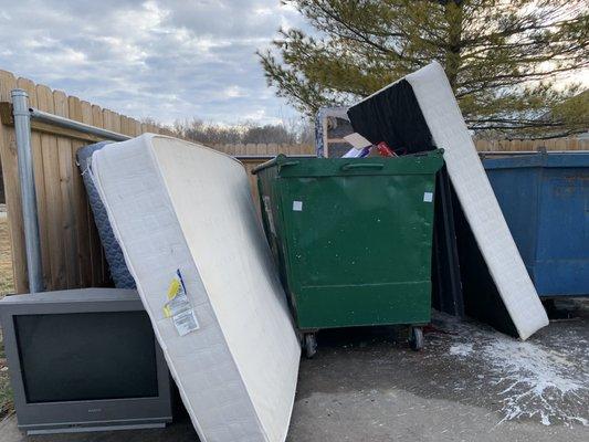 Sundance Paola Apartments