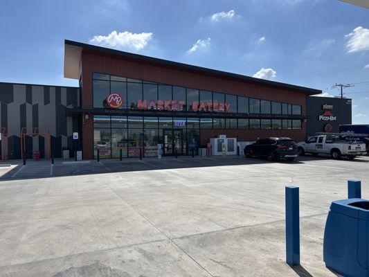 MP Market and Eatery