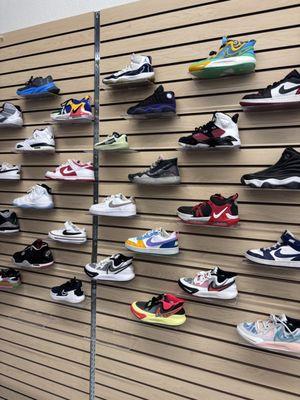 Calling all sneakerheads!