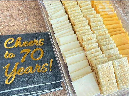 Two Islands Waitress Service