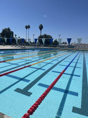 50m set up in the summer. Fewer lanes, so use the website to book a lane. 2 people per lane.