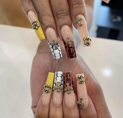 Boss Nails & Spa - Mcdonough