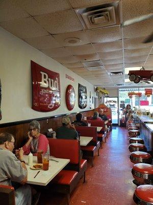 Bob's Restaurant & Catering