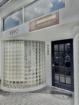 Hair Studio Entrance