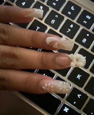 Queen Nail Supply