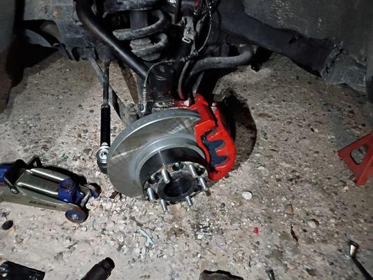 SERVICIO DE MECÁNICO Y ELECTRICO AUTOMOTRIZ