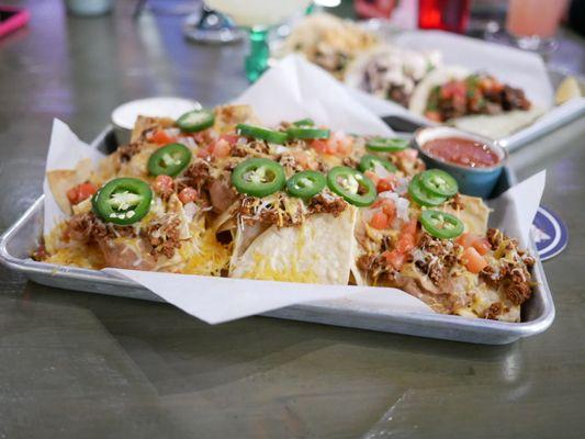 Ground beef nachos