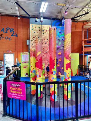 Urban Air Adventure Park