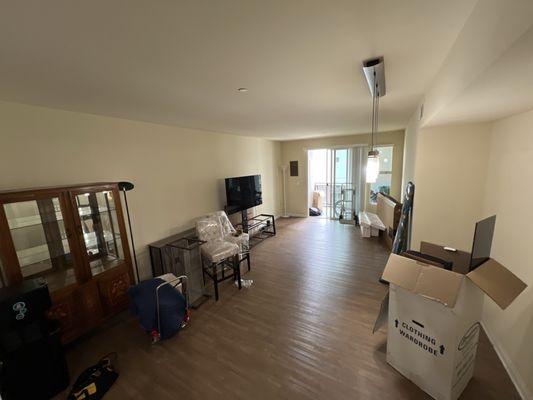 Qshark Moving Company