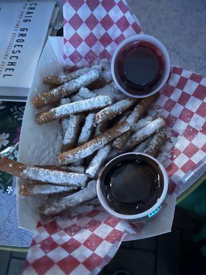 Funnel cake fries