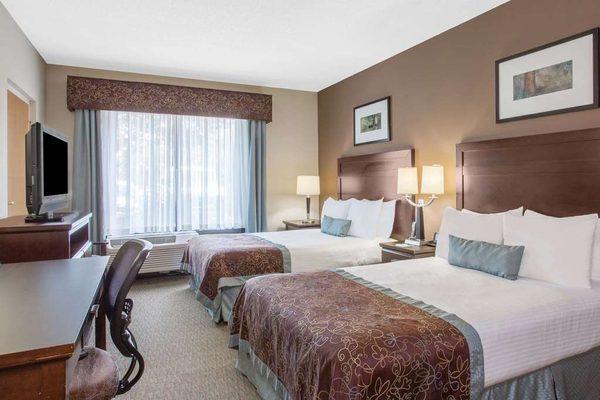 2 Double Bed Room