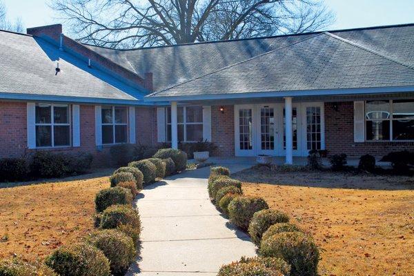 Welcome Home to Garden Hill Assisted Living