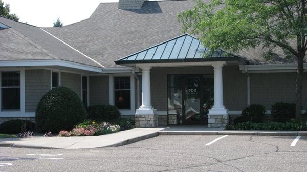 Steffen Chiropractic Center, PC
 Harbor Place Office Village
 500 Hwy 96 W #150
 Shoreview, MN  55126