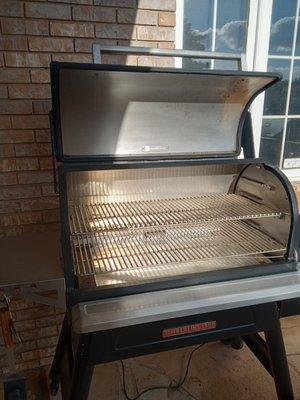 Professional Bbq Grill Cleaners and Restoration. 720-934-3902