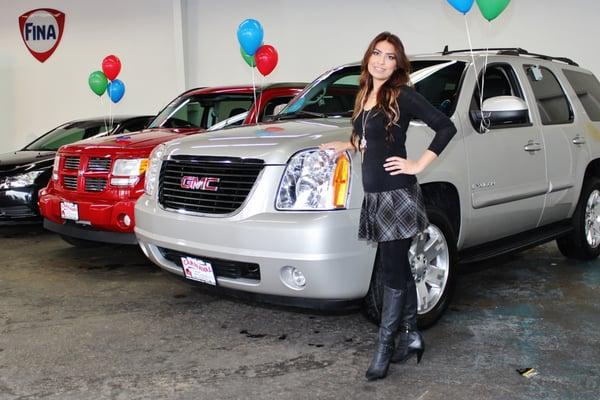 Carnaval Auto Credit